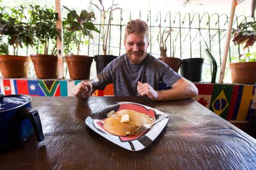 Đồ ăn tại/gần nhà trọ