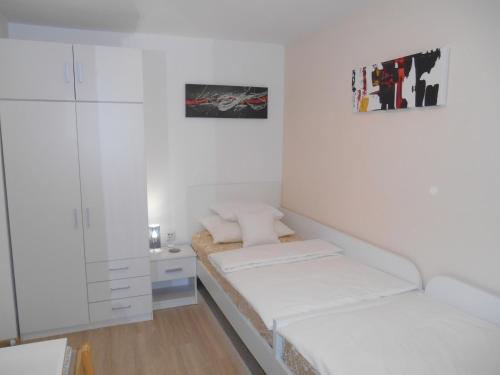 Apartments by the sea Zrnovska Banja, Korcula - 9131