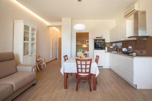Apartments by the sea Split - 25176