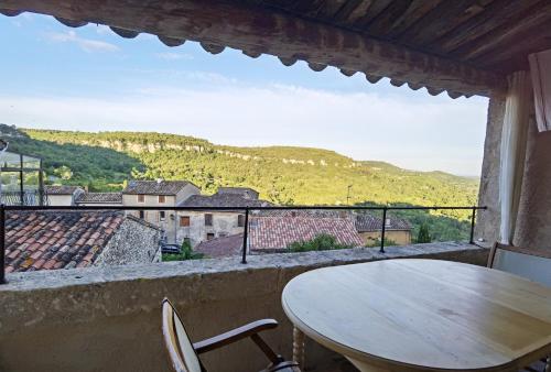 Romantic Provencal house with terrace