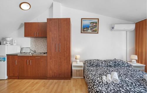 Gorgeous Apartment In Vodice