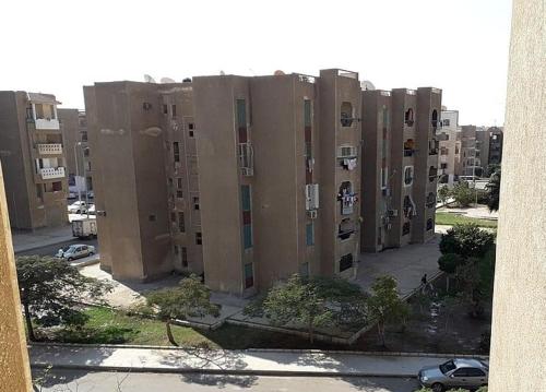 شقه بالتجمع الاول