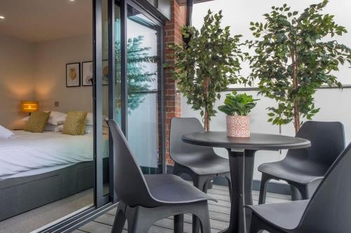 The Quadrant - The Botanical Suite photo 5