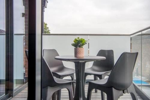 The Quadrant - The Botanical Suite photo 25