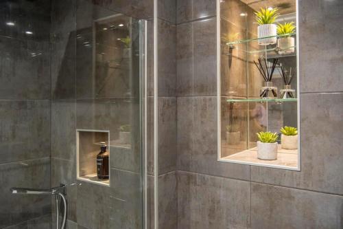 The Quadrant - The Botanical Suite photo 56