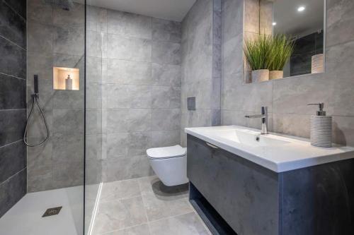 The Quadrant - The Garret photo 18