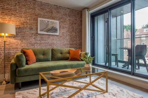 The Quadrant - The Palm Suite photo 15