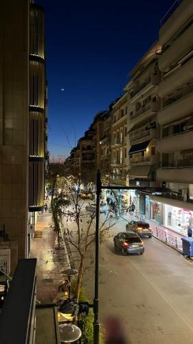Kassandra lovely floor appartment in Patriarchou Ioakim the heart of Kolonaki