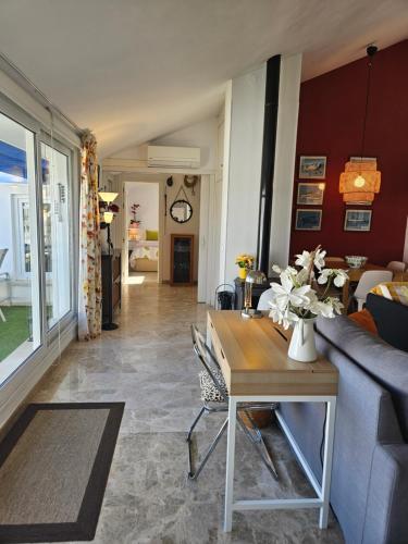 Saturno 1 Sea Views Los Alamos