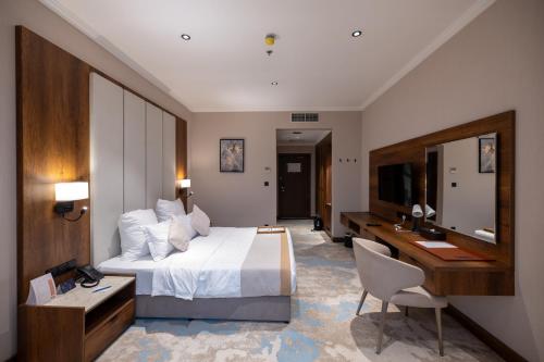 Madareem Hotel — Bedroom