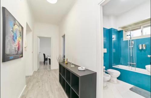 Metro Roma Home