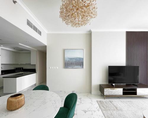 Comfortable 2BR Apartment in Al Habtoor City