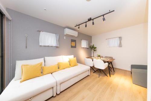 11 min from Nagoya 2 beds and sofa bed Up to 5