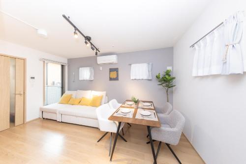 11 min from Nagoya 2 beds and sofa bed Up to 5