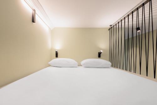 F & B Collection -Aristotelous Square - Flat for 3