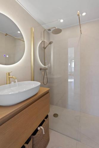 The Rooftop - Jacuzzi - Sea - 180 Terrace - Parking photo 7