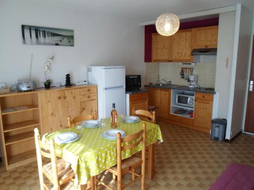Appartement confortable proche des Thermes, animaux admis - FR-1-503-3