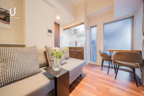 unito residence SHINSAIBASHI East