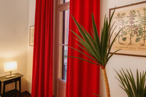 Casa Milano - Apartments and Rooms - Vintage Vibes, balcony