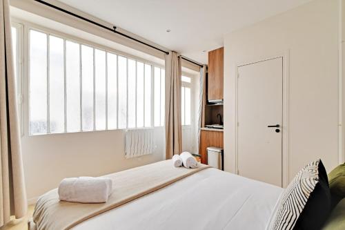Charming suite near Eiffel Tower - L023