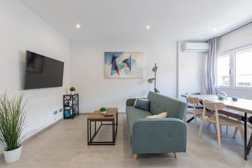 Spacious and very bright in Prosperidad