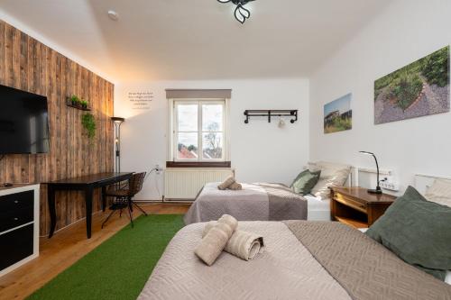 WILSON's Herbgarden Apartment operated by HostGuides