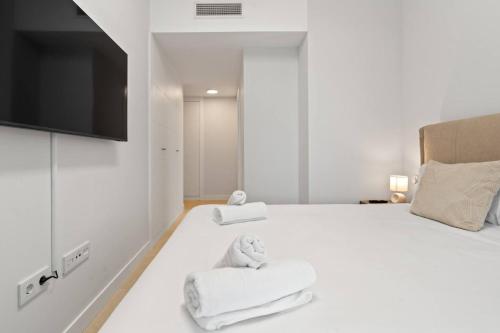 Aranya Apt - Pool, Gym and Co-Working Space photo 22