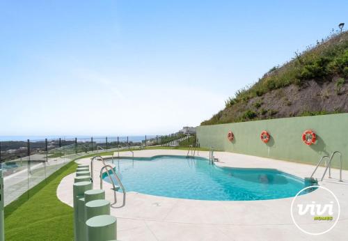 ViVi Homes - Golf Dream - pool - terrace - golf