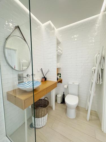 Seafront Apartment in Quarteira