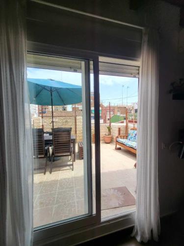 Piso con terraza en Cabanyal