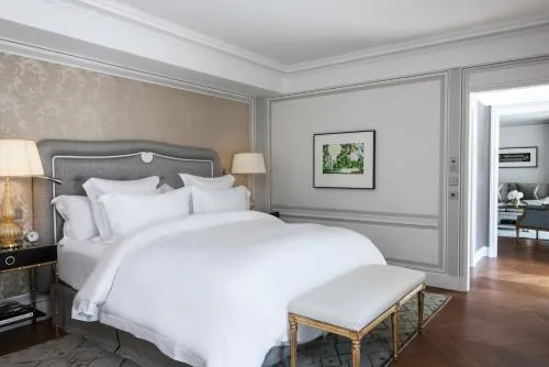 Hotel de Crillon photo 13