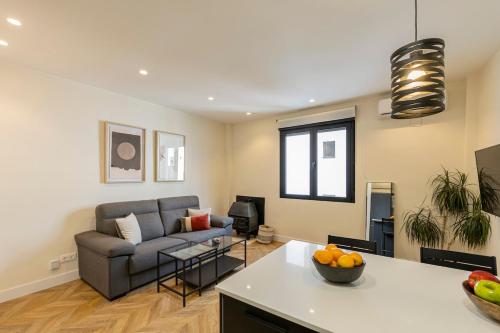 Spacious apartment 15 minutes from Puerta del Sol