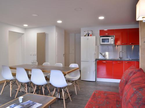 Appartement rénové et chaleureux proche des pistes, 3 pièces + cabine pour 8 pers, animaux admis