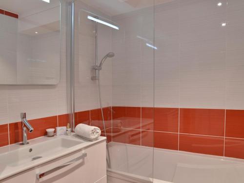 Appartement rénové et chaleureux proche des pistes, 3 pièces + cabine pour 8 pers, animaux admis
