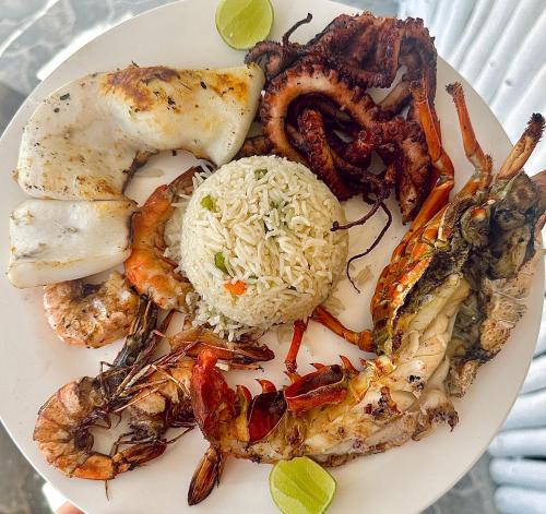 Makanan di atau di tempat lain dekat bed & breakfast