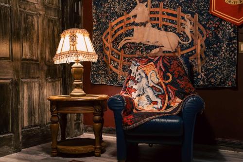 Stay at Hogwarts Harry Potter's Home, Free Parking, Pets Allowed photo 22