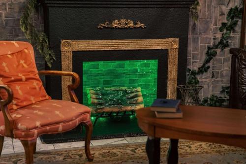 Stay at Hogwarts Harry Potter's Home, Free Parking, Pets Allowed photo 27