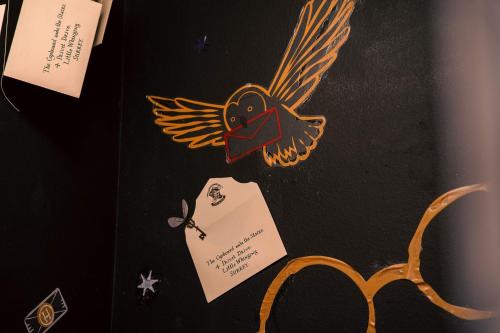 Stay at Hogwarts Harry Potter's Home, Free Parking, Pets Allowed photo 33