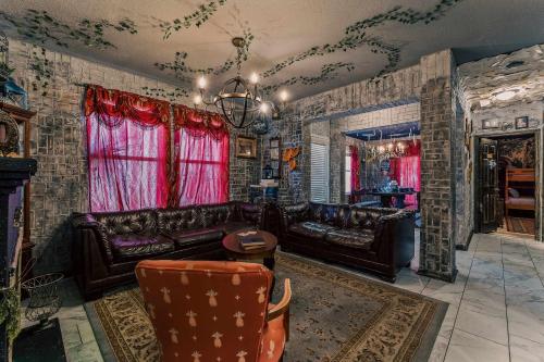 Stay at Hogwarts Harry Potter's Home, Free Parking, Pets Allowed photo 41