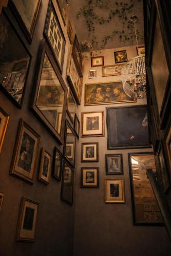 Stay at Hogwarts Harry Potter's Home, Free Parking, Pets Allowed photo 61