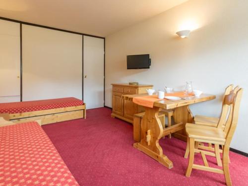 Studio lumineux avec balcon au pied des pistes de Plagne Centre