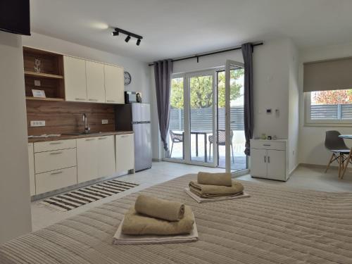 Natalija Studio City