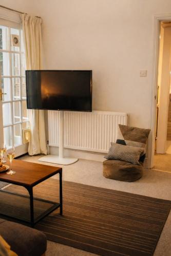 Cosy & Central One-Bedroom flat with Outdoor Space photo 9