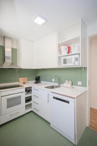 Liiiving in Porto - Downtown Balcony Apartment