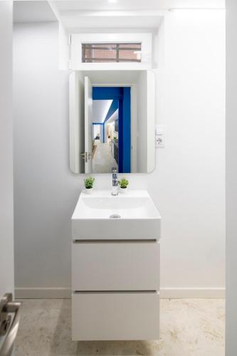 A charming apartment 1 km from Puerta del Sol dcha