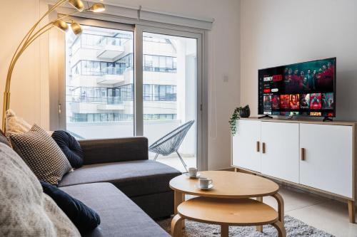 Classy 2BR Central Café Suite Strovolos