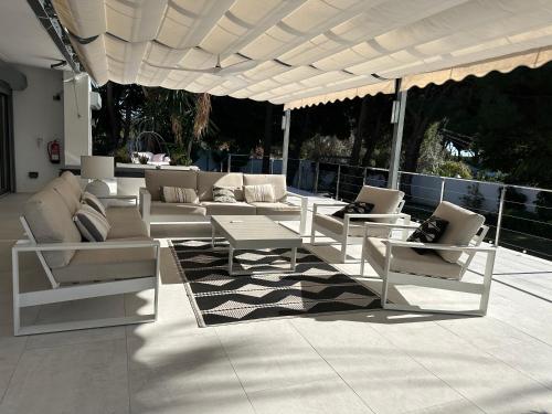 Villa Dune, Luxury Villa, 5 min walk to the beach