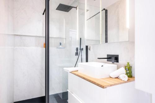 Super flat in Carré d'Or - 1 minute from the sea