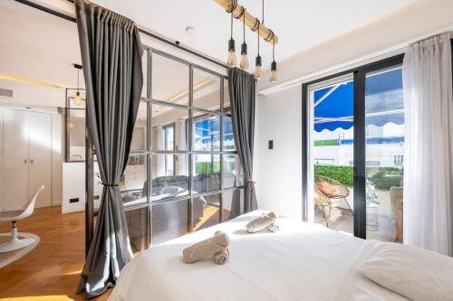 Super flat in Carré d'Or - 1 minute from the sea