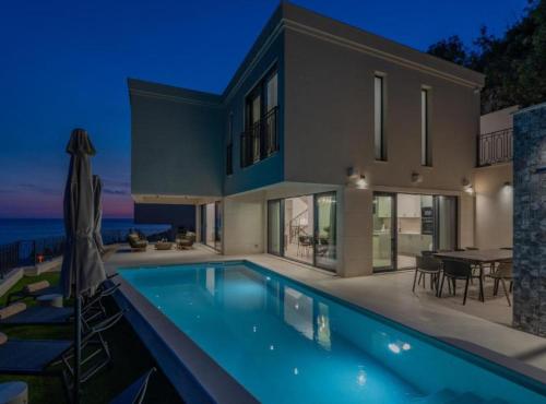 Lux Villa Mariva